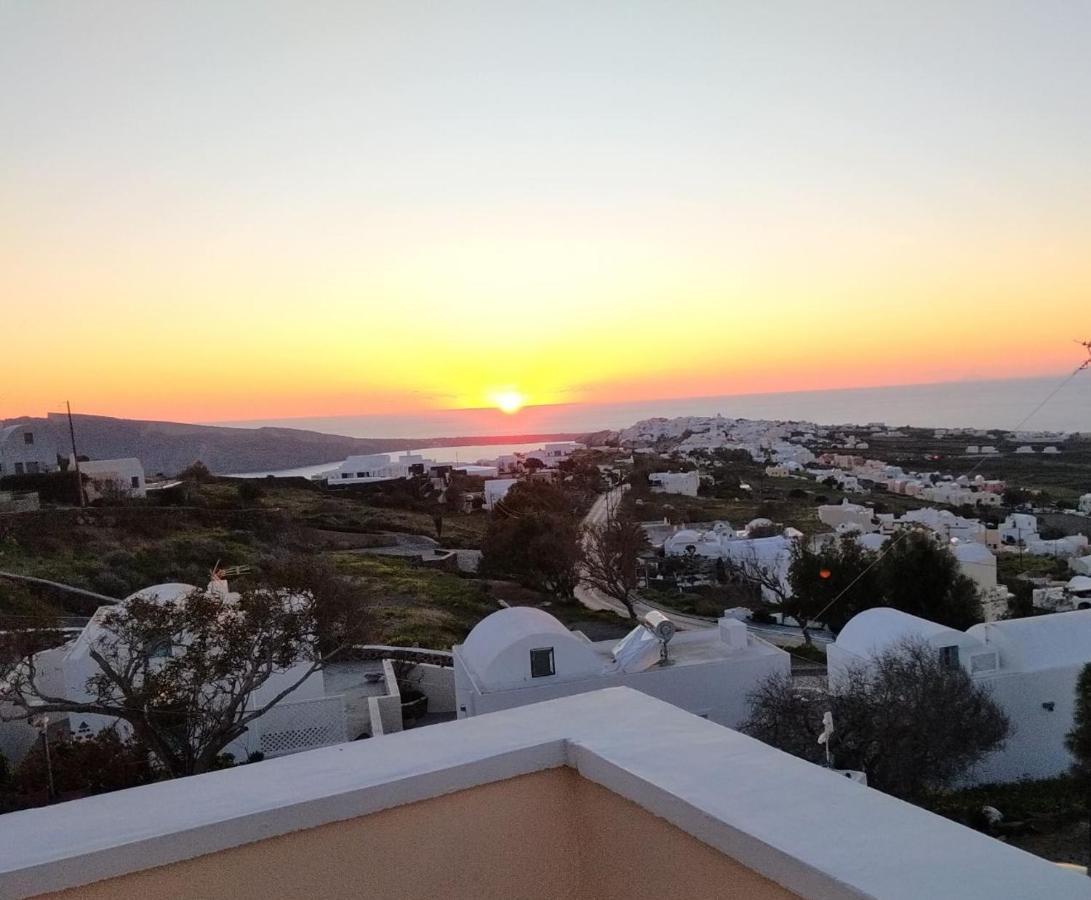 Panorama Oia Apartments Buitenkant foto